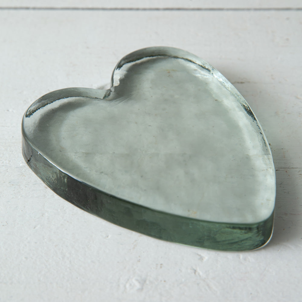 Load image into Gallery viewer, Blocked Glass Heart - Set of 2
