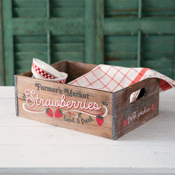 Load image into Gallery viewer, Farmer&amp;#39;s Market Strawberries Crate
